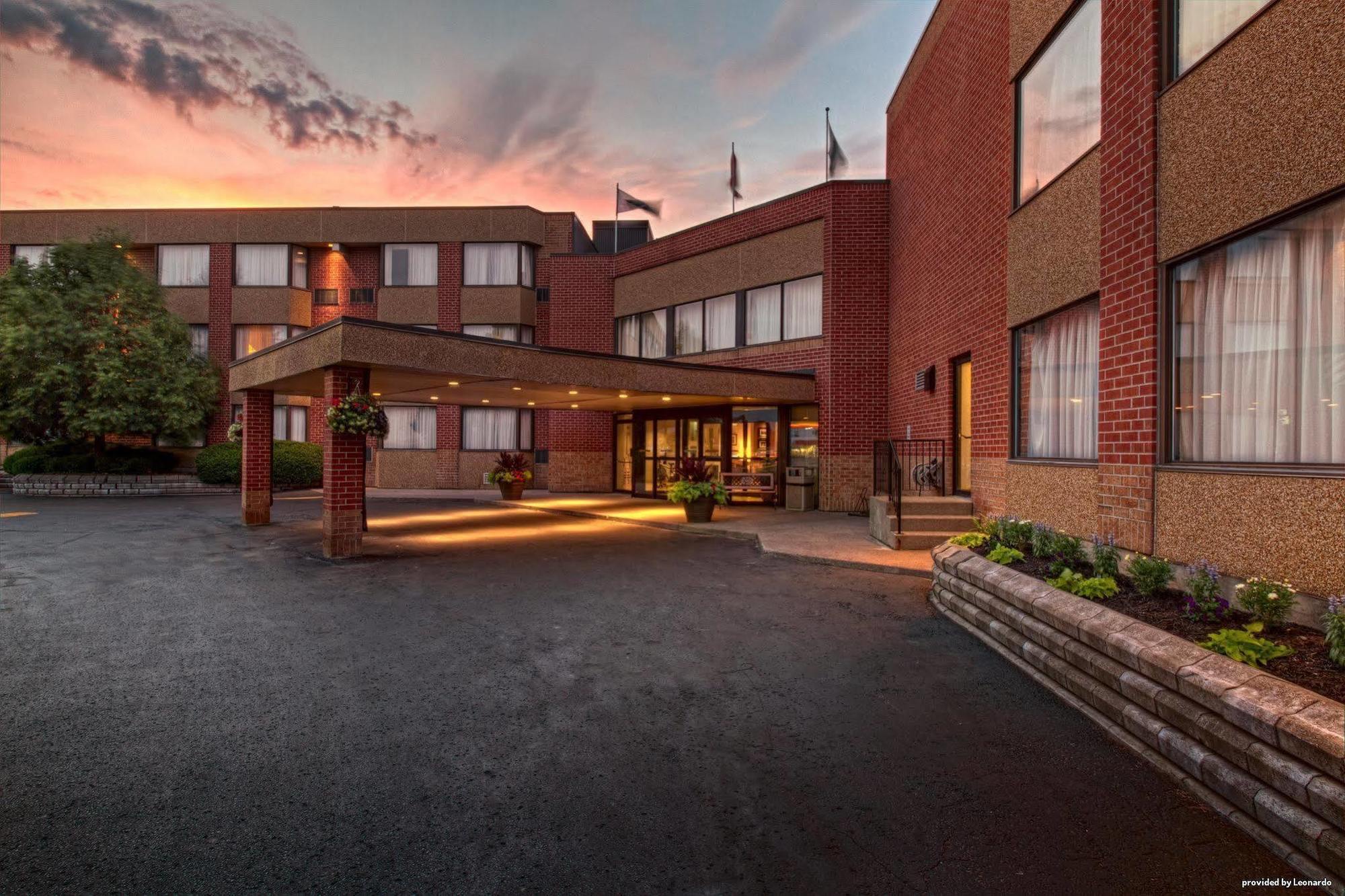 Best Western Belleville Exteriör bild